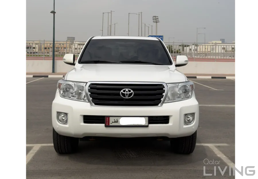 تويوتا لاند كروزر GX 2014 — QatarLiving